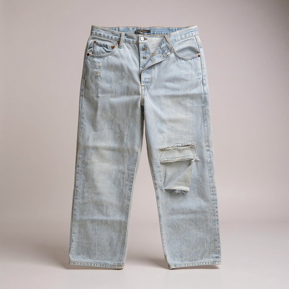 Levi's Denim - Levi’s Ribcage Straight Ankle Light Blue Jeans